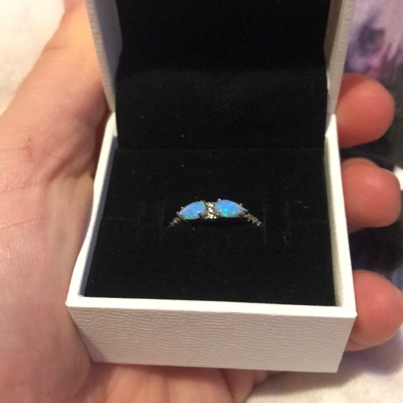 Charmed Aroma ring. - Picture 1 of 1